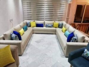 Silver Contemporary Raised Majlis