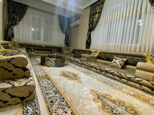 Royal Gold Wood Detail Majlis